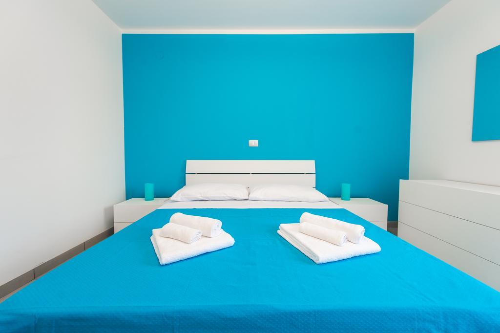 Blue Sky Apartments 로고즈니차 외부 사진