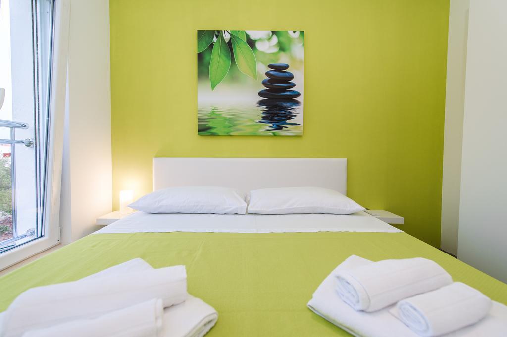 Blue Sky Apartments 로고즈니차 외부 사진
