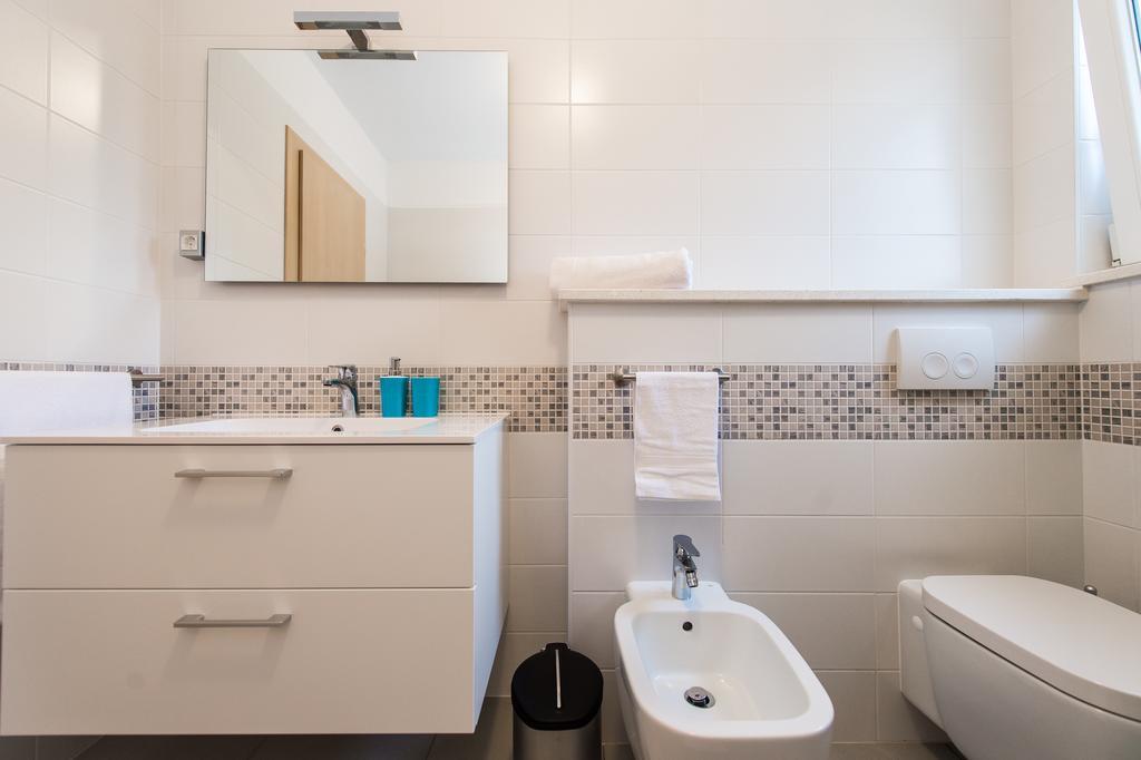 Blue Sky Apartments 로고즈니차 외부 사진